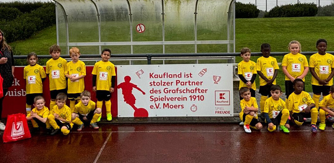 Spendenübergabe: Kaufland Moers-Hülsdonk unterstützt unsere Bambini-Mannschaften